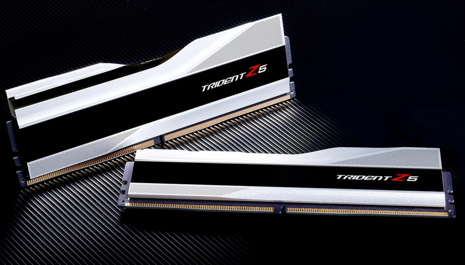 RAM pomnilnik G SKILL Trident Z5 64GB (2x32GB)   komponentko mlacom anni